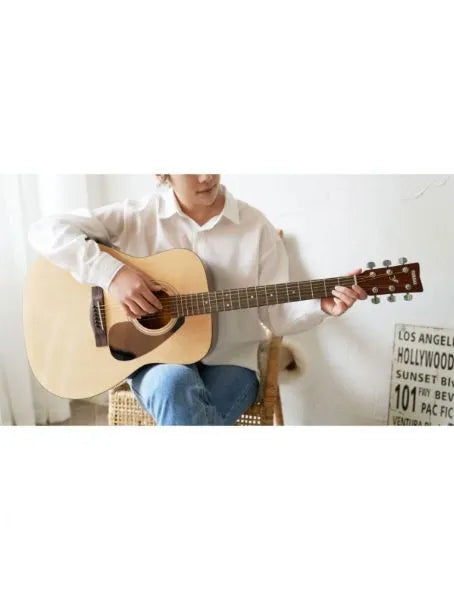 Yamaha F310P Acoustic Guitar (Includes Gigbag, Strap, Pitch Pipe, Strings, Picks, String Winder and Capo)